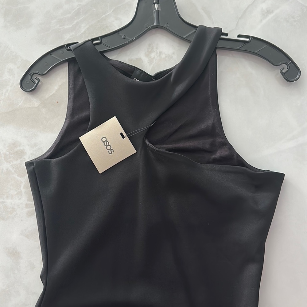 ASOS asymmetrical neckline dress 👗 - Picture 2 of 6